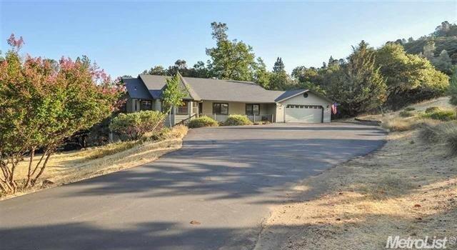 17580 Scenic Heights Dr, Sonora, CA 95370 photo 2