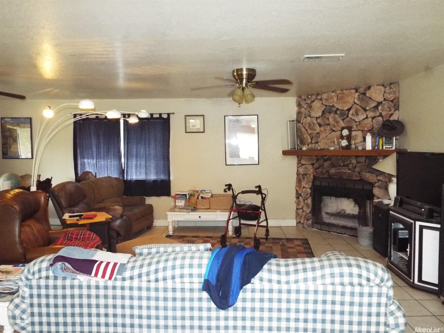 450 Bystrum Rd, Modesto, CA 95351 photo 11