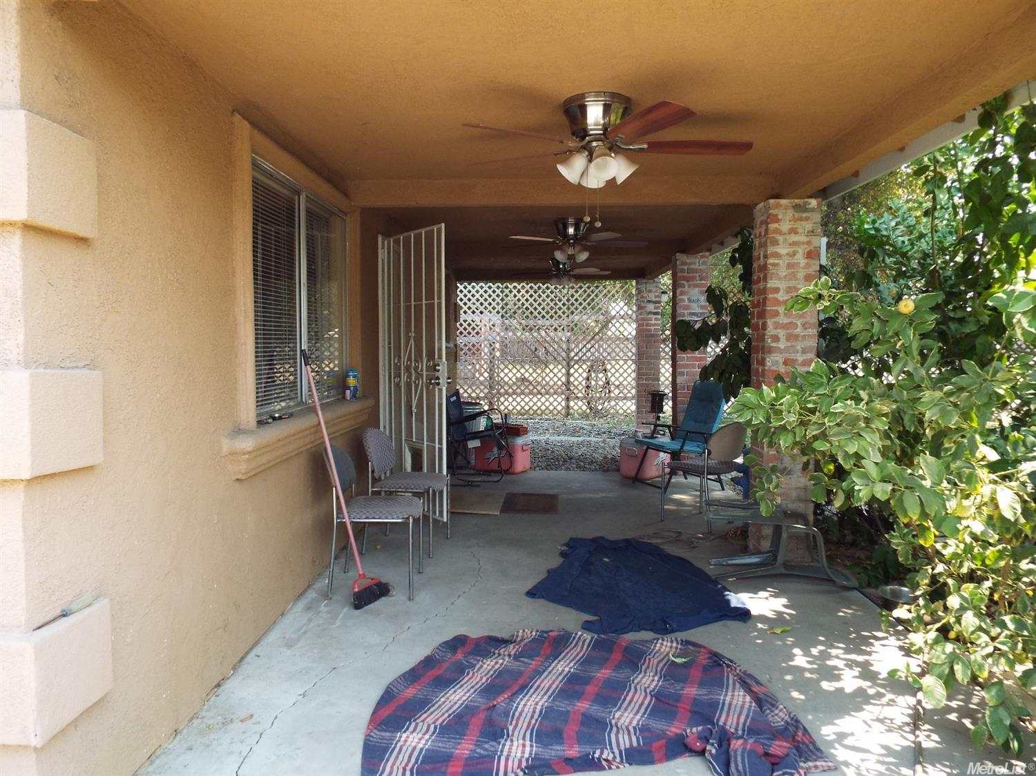 450 Bystrum Rd, Modesto, CA 95351 photo 3