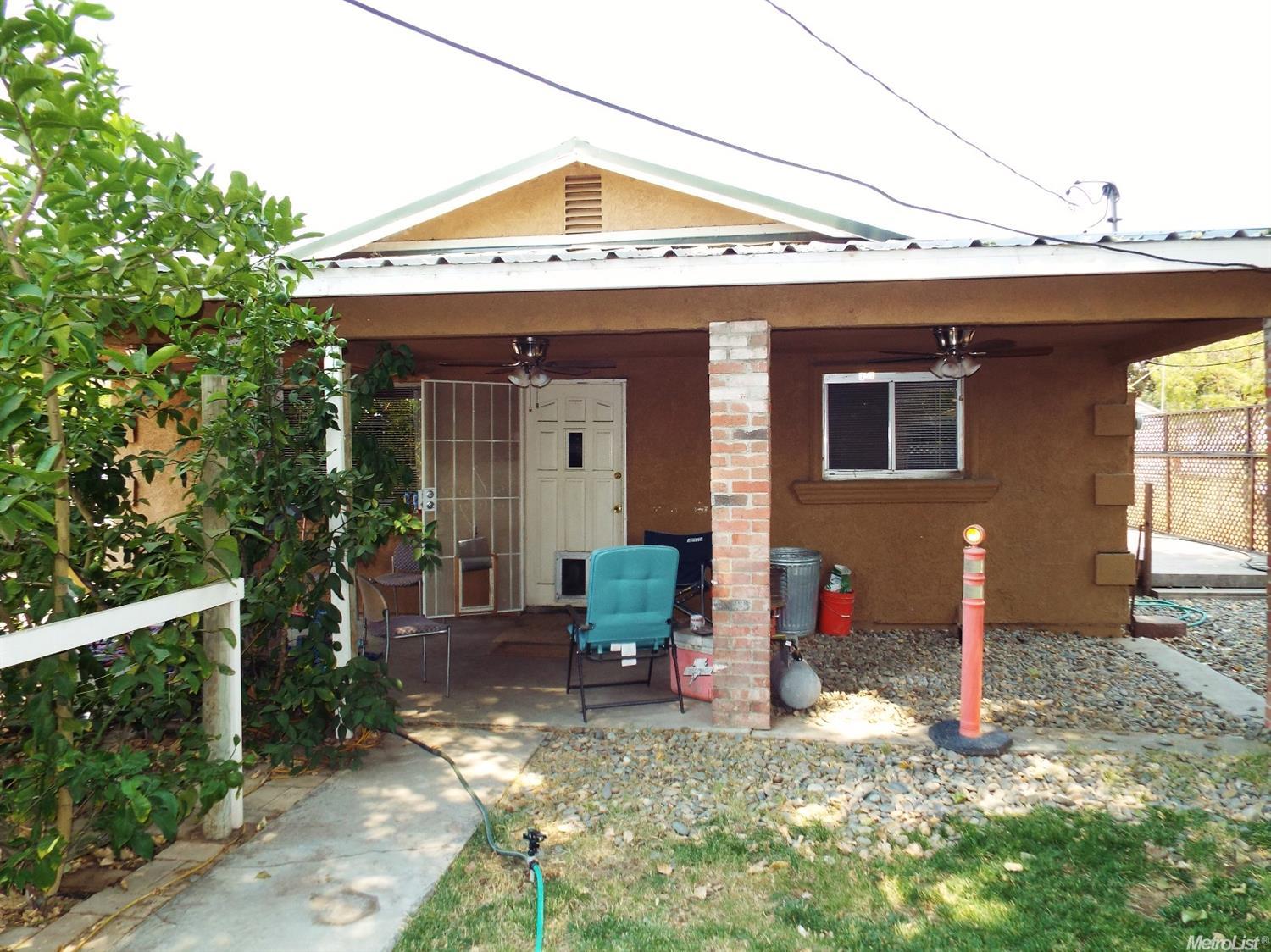 450 Bystrum Rd, Modesto, CA 95351 photo 1