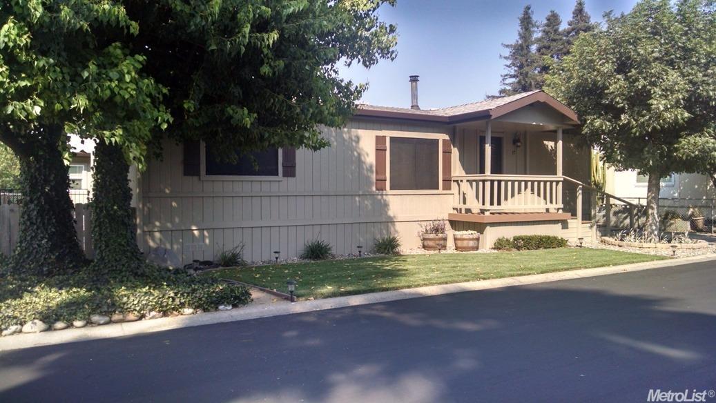 17 River Bend Dr, Lodi, CA 95242 photo 1