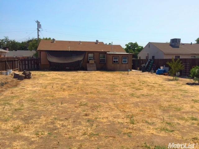 431 Michigan Ave, Manteca, CA 95337 photo 12