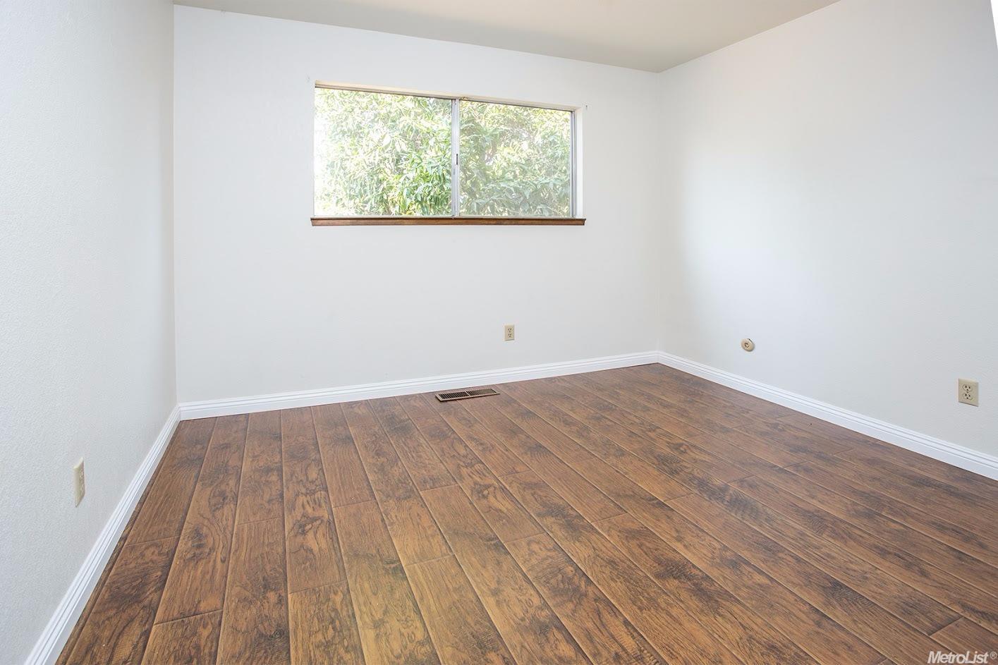 2001 Ferrara Ct, Modesto, CA 95355 photo 11
