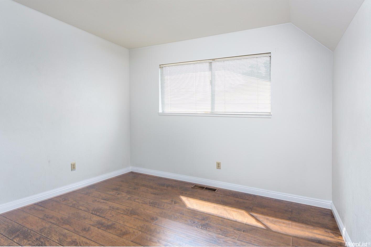 2001 Ferrara Ct, Modesto, CA 95355 photo 12