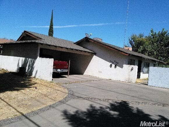 3102 Carver Rd, Modesto, CA 95350 photo 1
