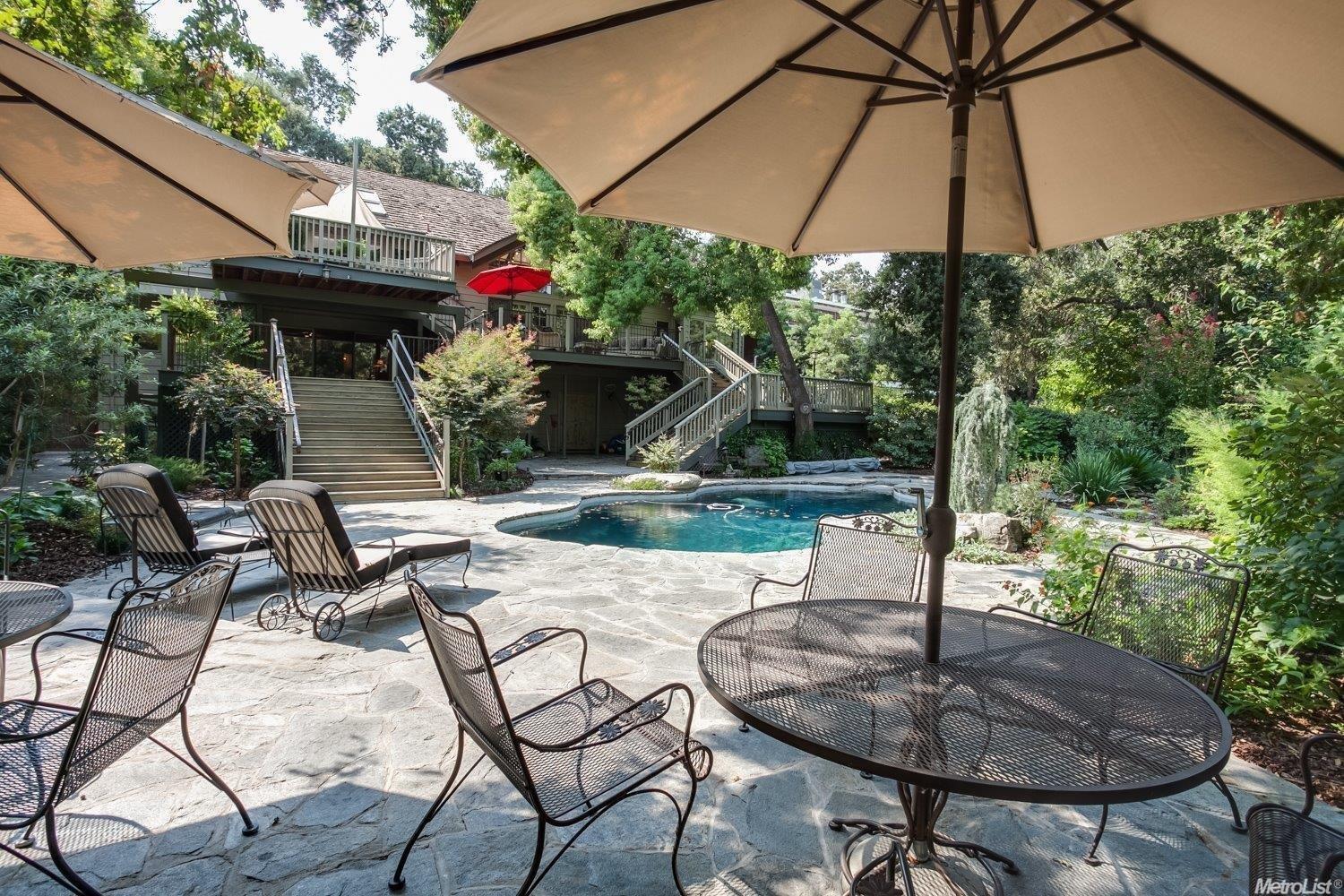 210 Brook Way, Modesto, CA 95354 photo 9