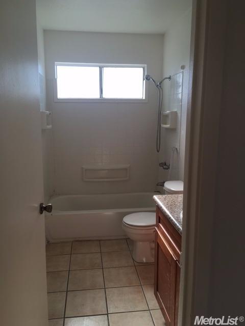 134 W 20th St, Merced, CA 95340 photo 18