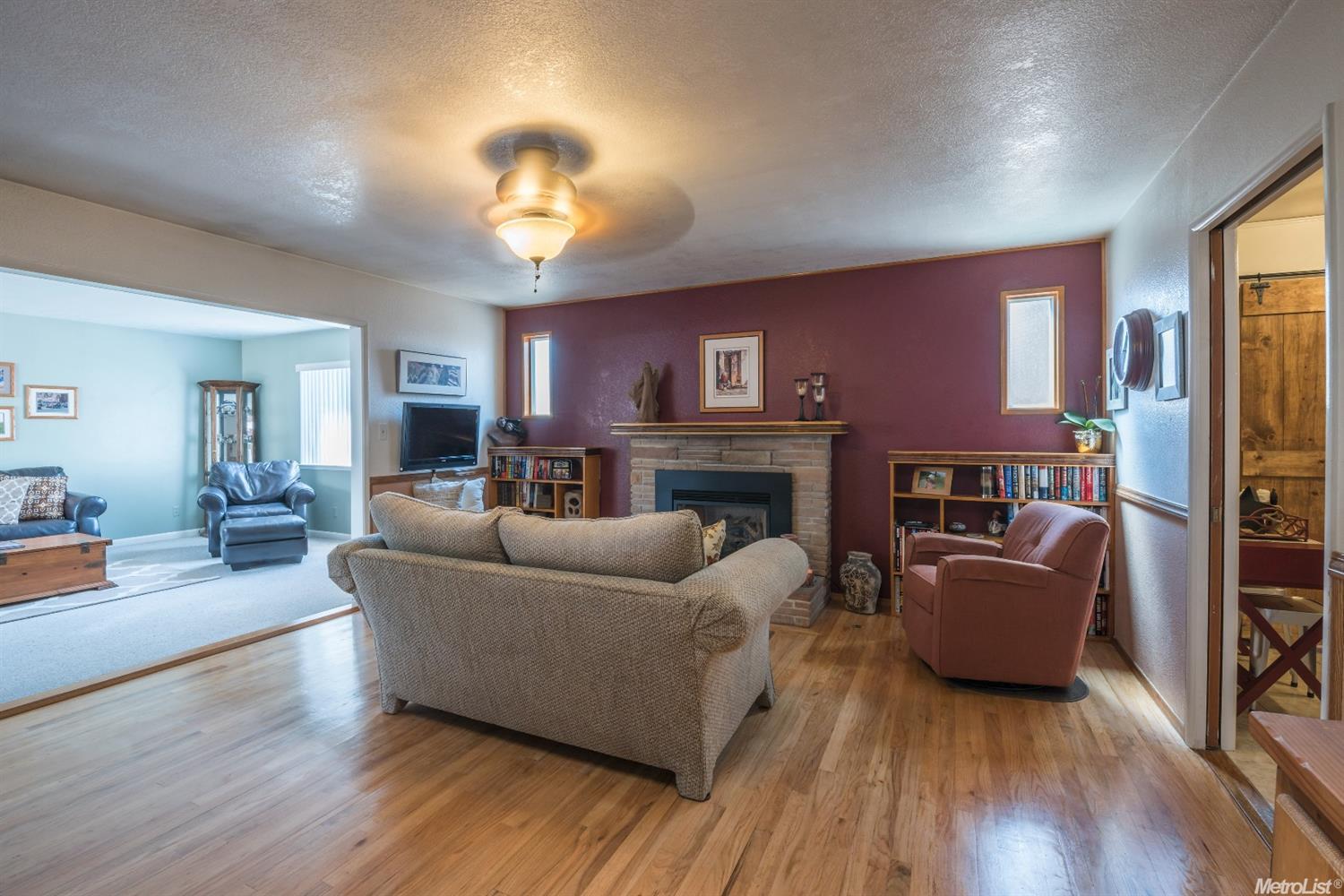 1710 Springwood Dr, Modesto, CA 95350 photo 3