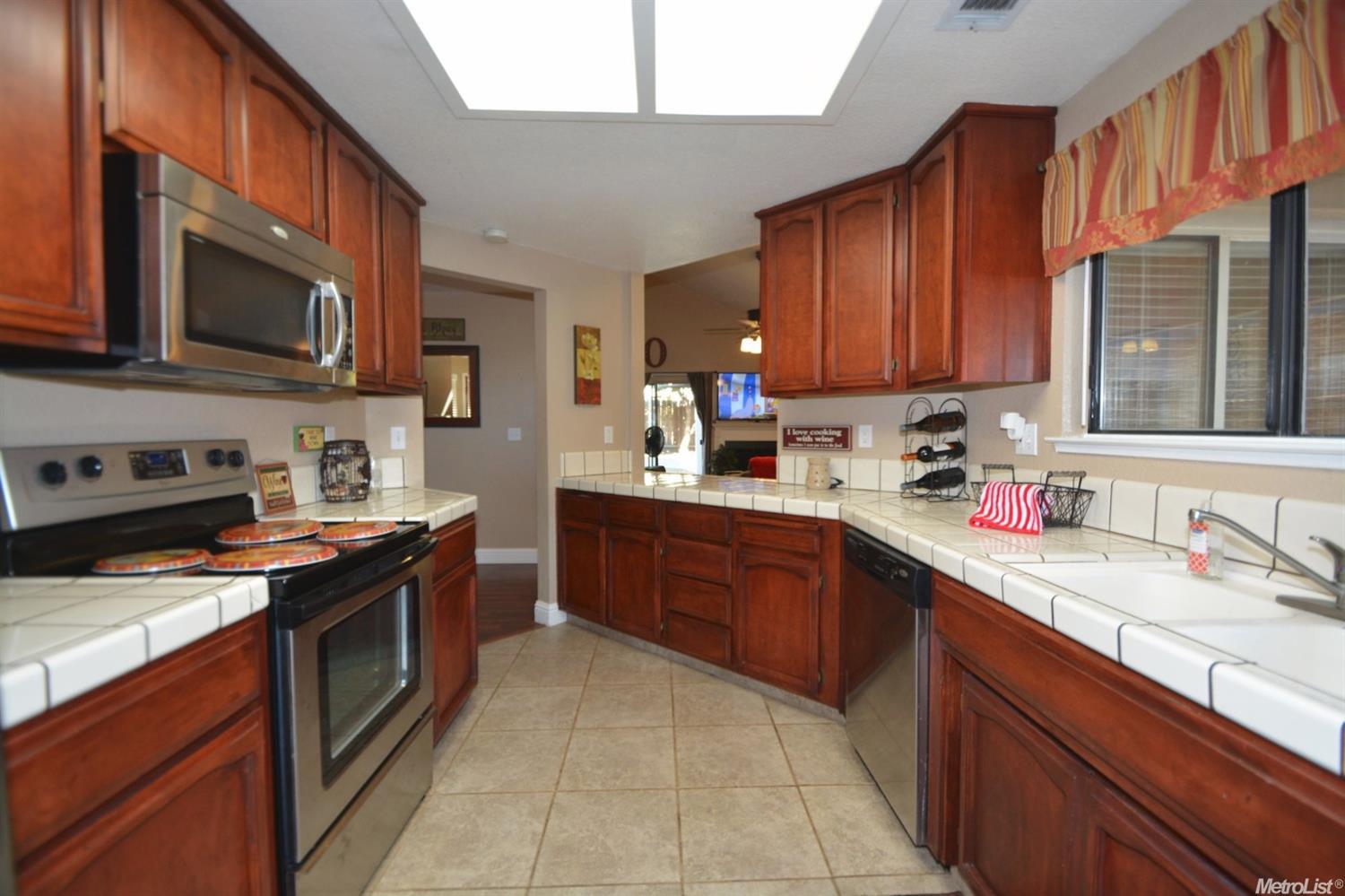 2308 Spring Water Dr, Modesto, CA 95355 photo 8