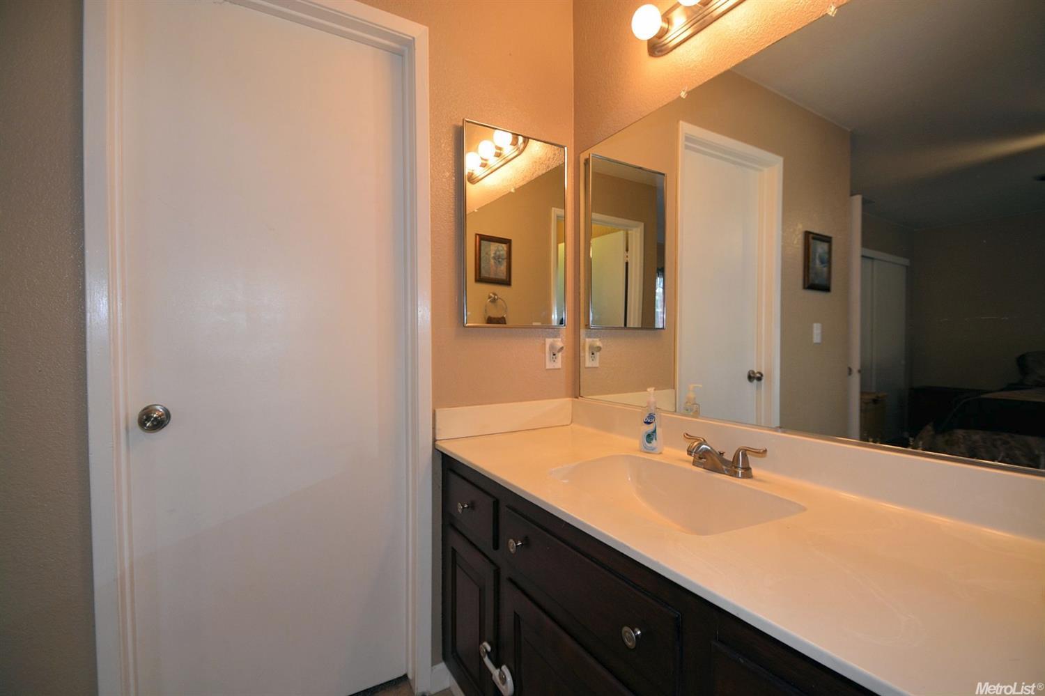 2308 Spring Water Dr, Modesto, CA 95355 photo 20