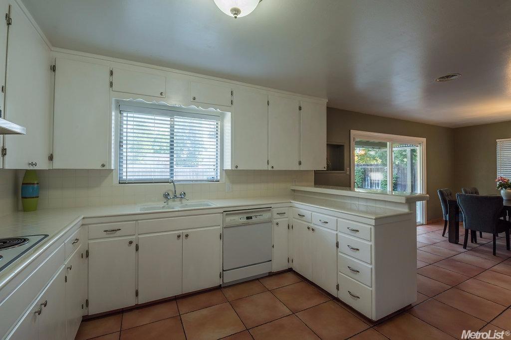 921 Durant St, Modesto, CA 95350 photo 16
