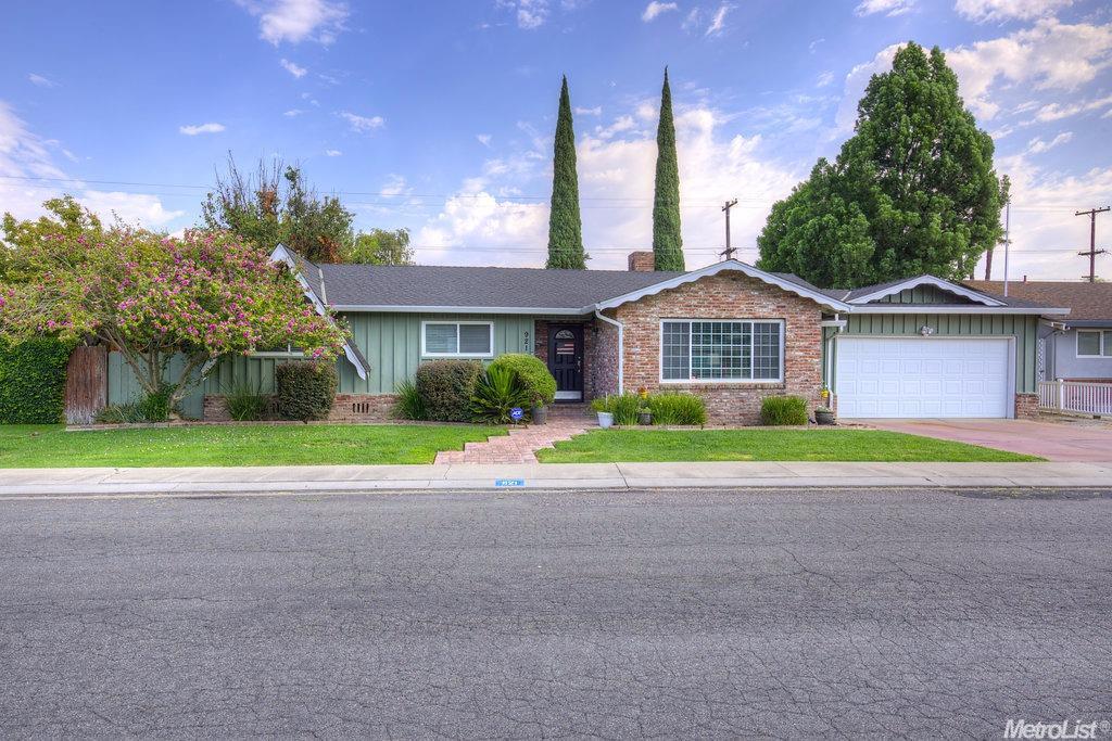 921 Durant St, Modesto, CA 95350 photo 1