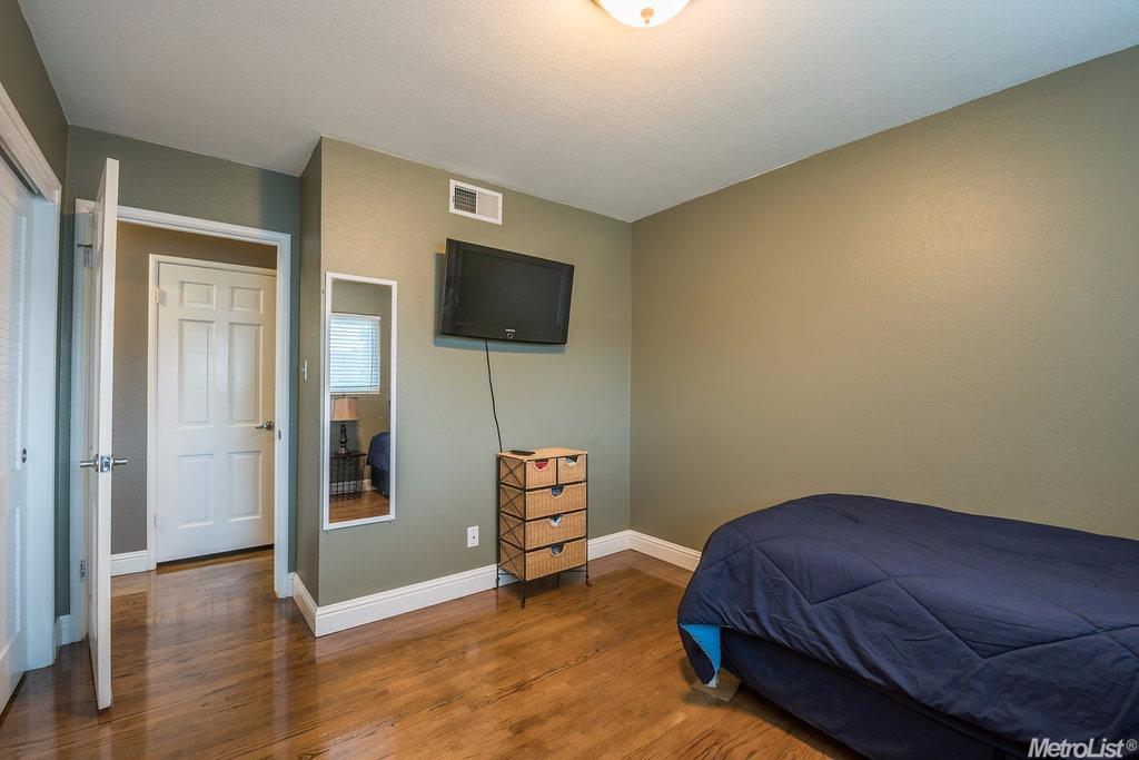 921 Durant St, Modesto, CA 95350 photo 9