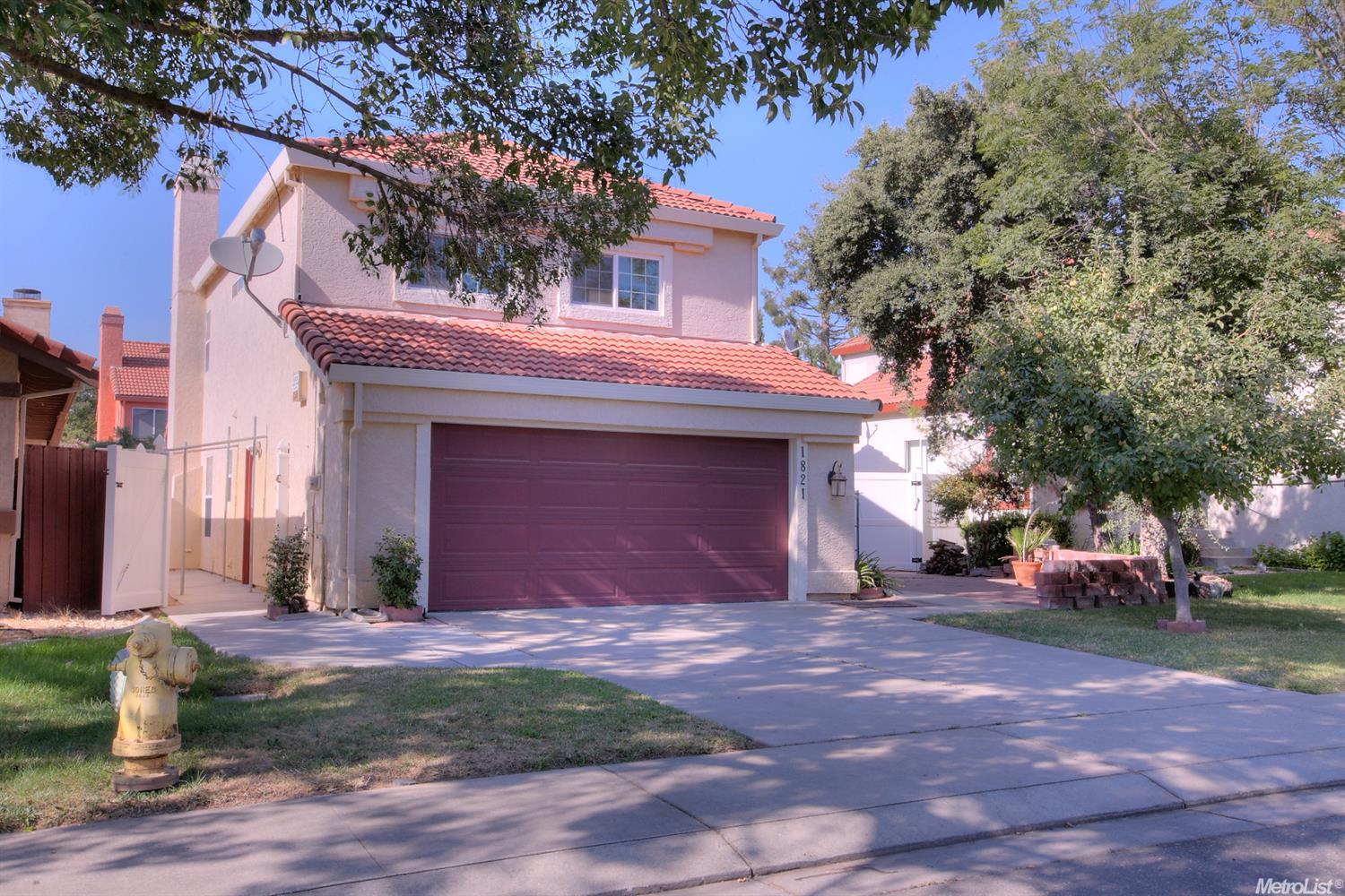 1821 Mount Hamilton Dr, Modesto, CA 95358 photo 2