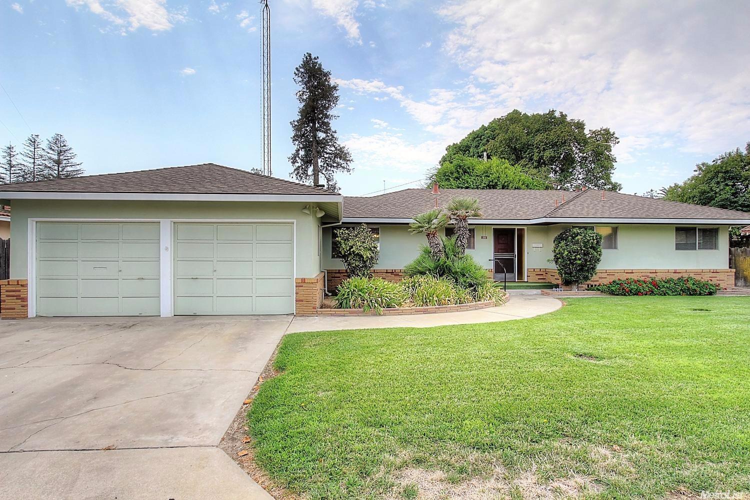 316 3rd St, Ripon, CA 95366 photo 1