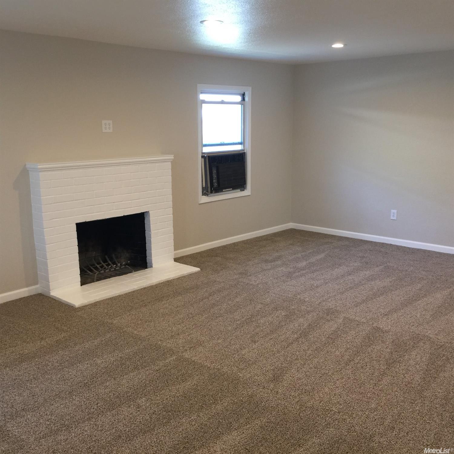 1118 Lloyd St, Lodi, CA 95240 photo 8