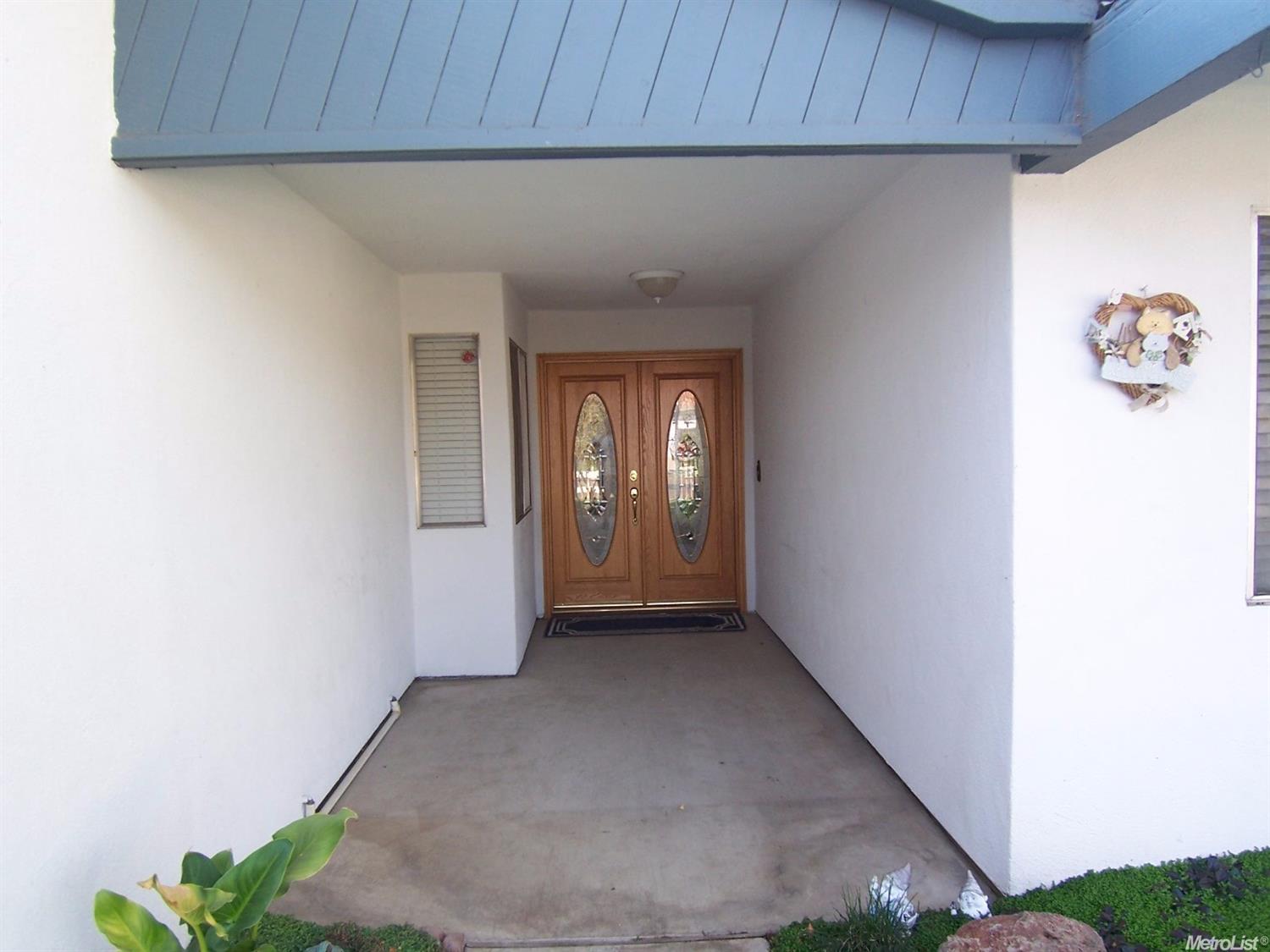 1422 Ridgecrest Dr, Manteca, CA 95336 photo 3