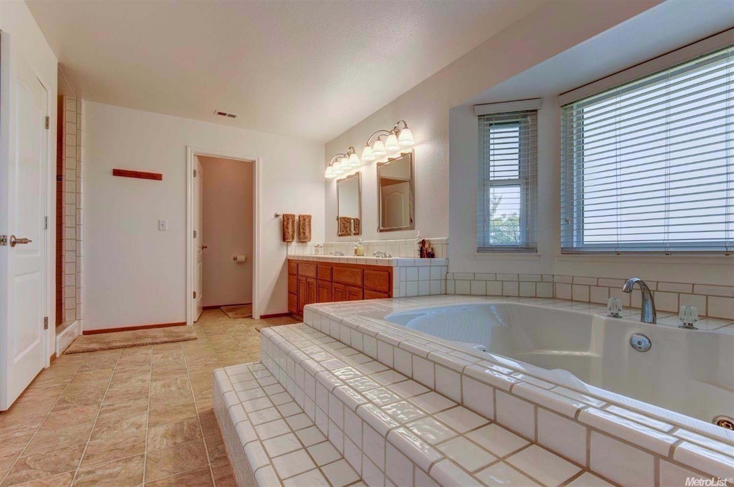 19511 Atkins Rd, Lodi, CA 95240 photo 19
