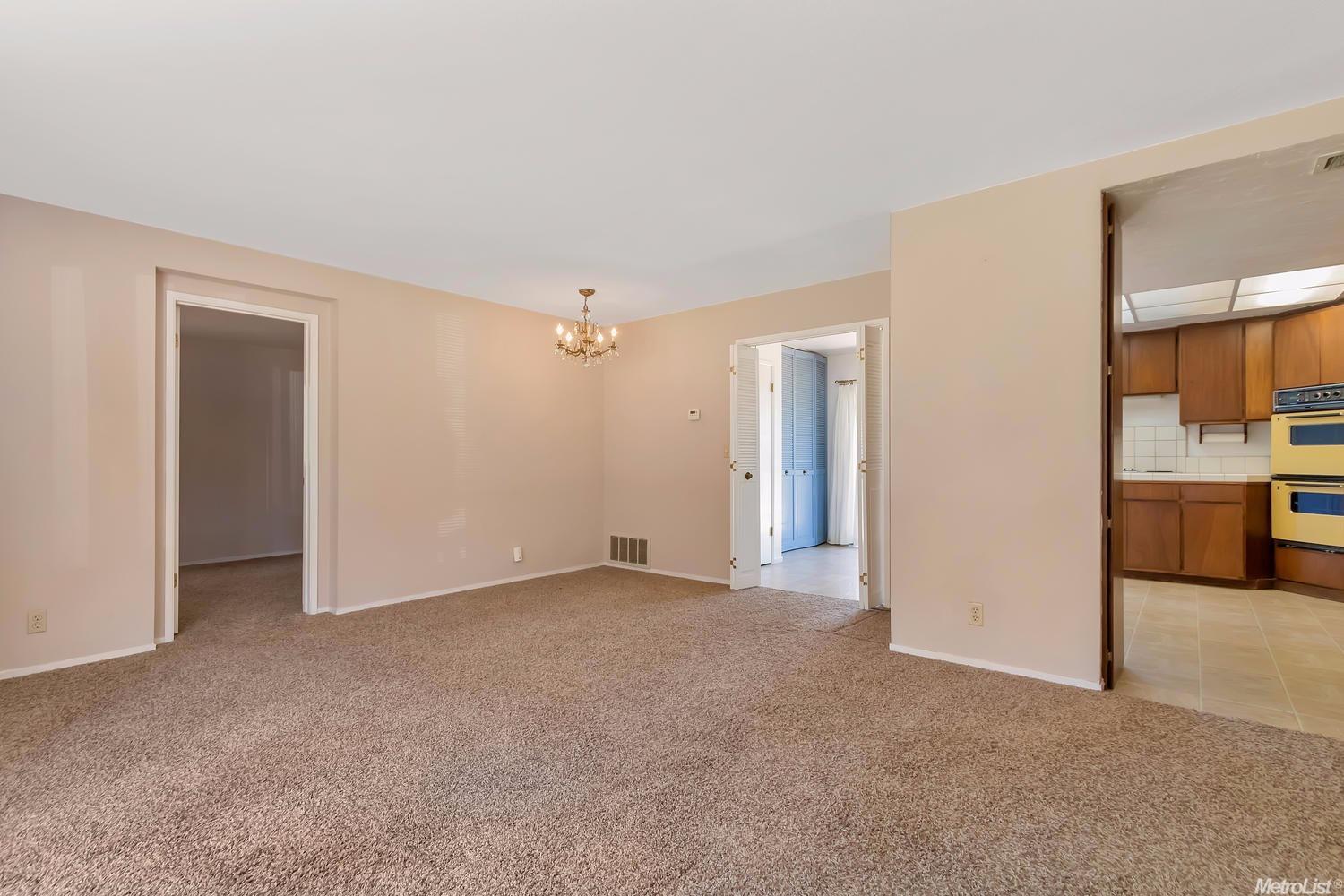6001 Muldrow Rd, Carmichael, CA 95608 photo 3