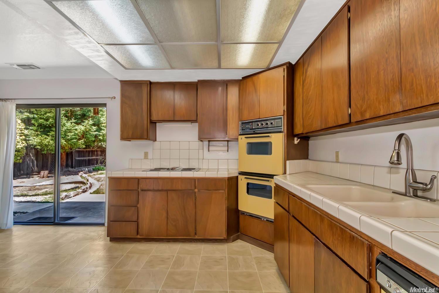 6001 Muldrow Rd, Carmichael, CA 95608 photo 8