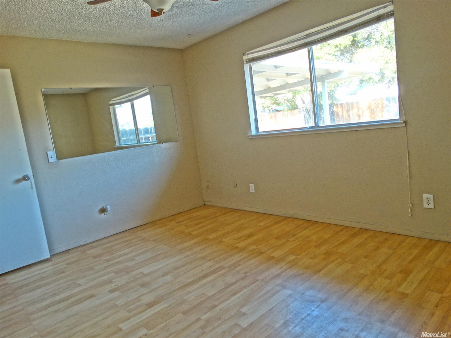 2394 Wolf St, Merced, CA 95348 photo 12