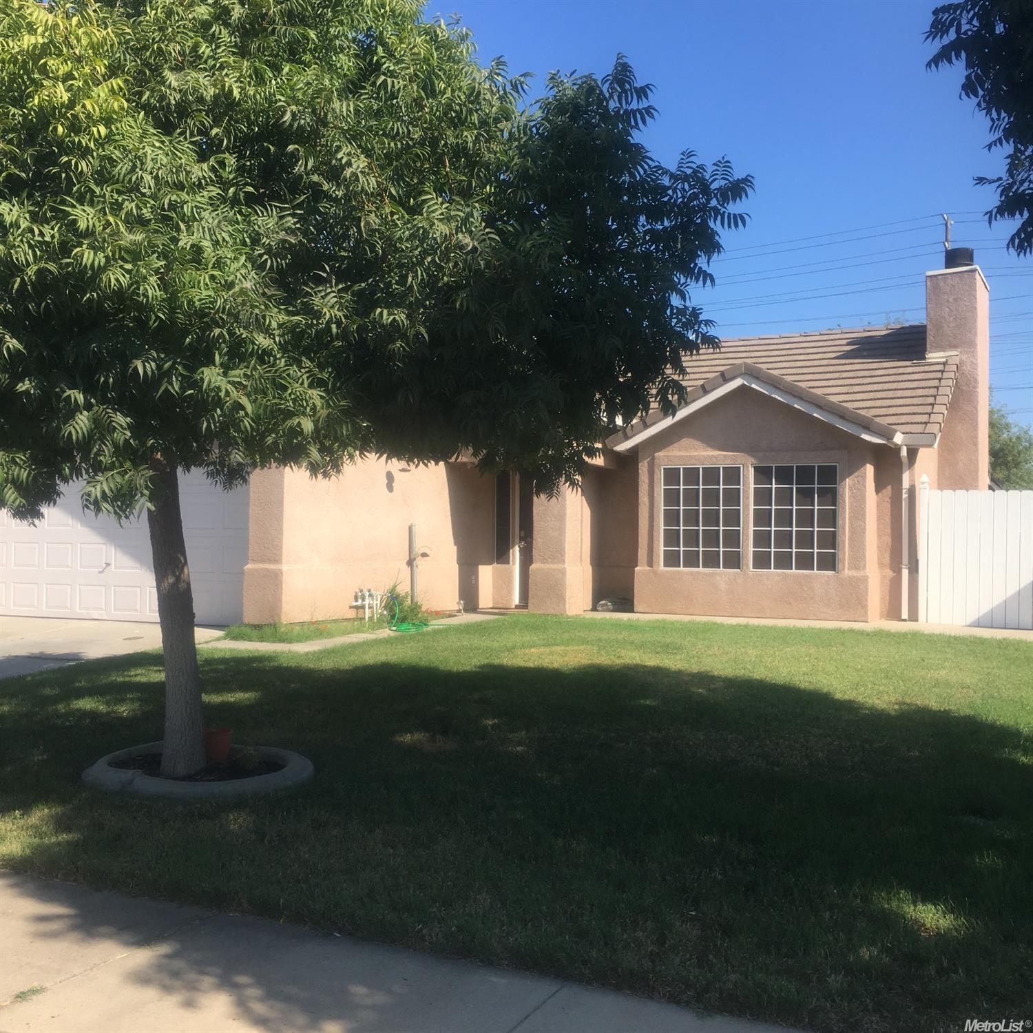 4113 Desertaire Dr, Modesto, CA 95355 photo 2