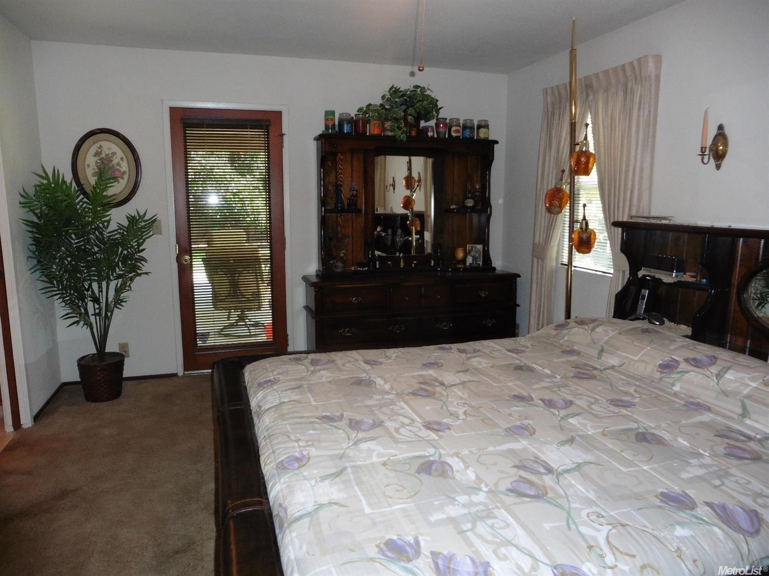 628 Hawes, Manteca, CA 95336 photo 14