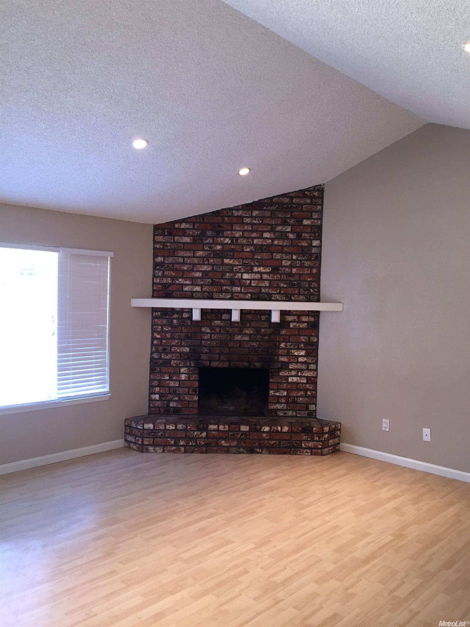 1517 Clevenger Dr, Modesto, CA 95356 photo 5