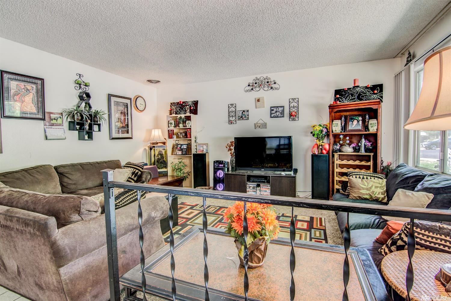 723 El Capitan Dr, Lodi, CA 95242 photo 3