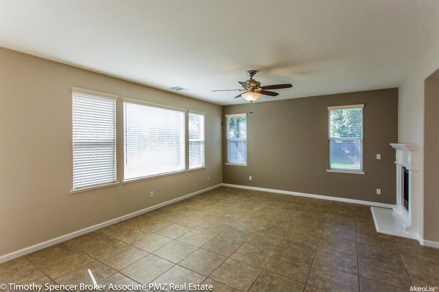 1092 Bennington Ave, Turlock, CA 95382 photo 7
