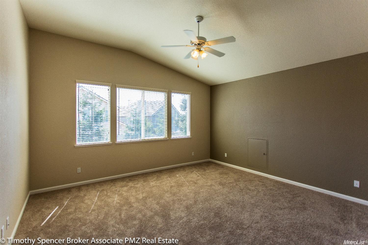 1092 Bennington Ave, Turlock, CA 95382 photo 13