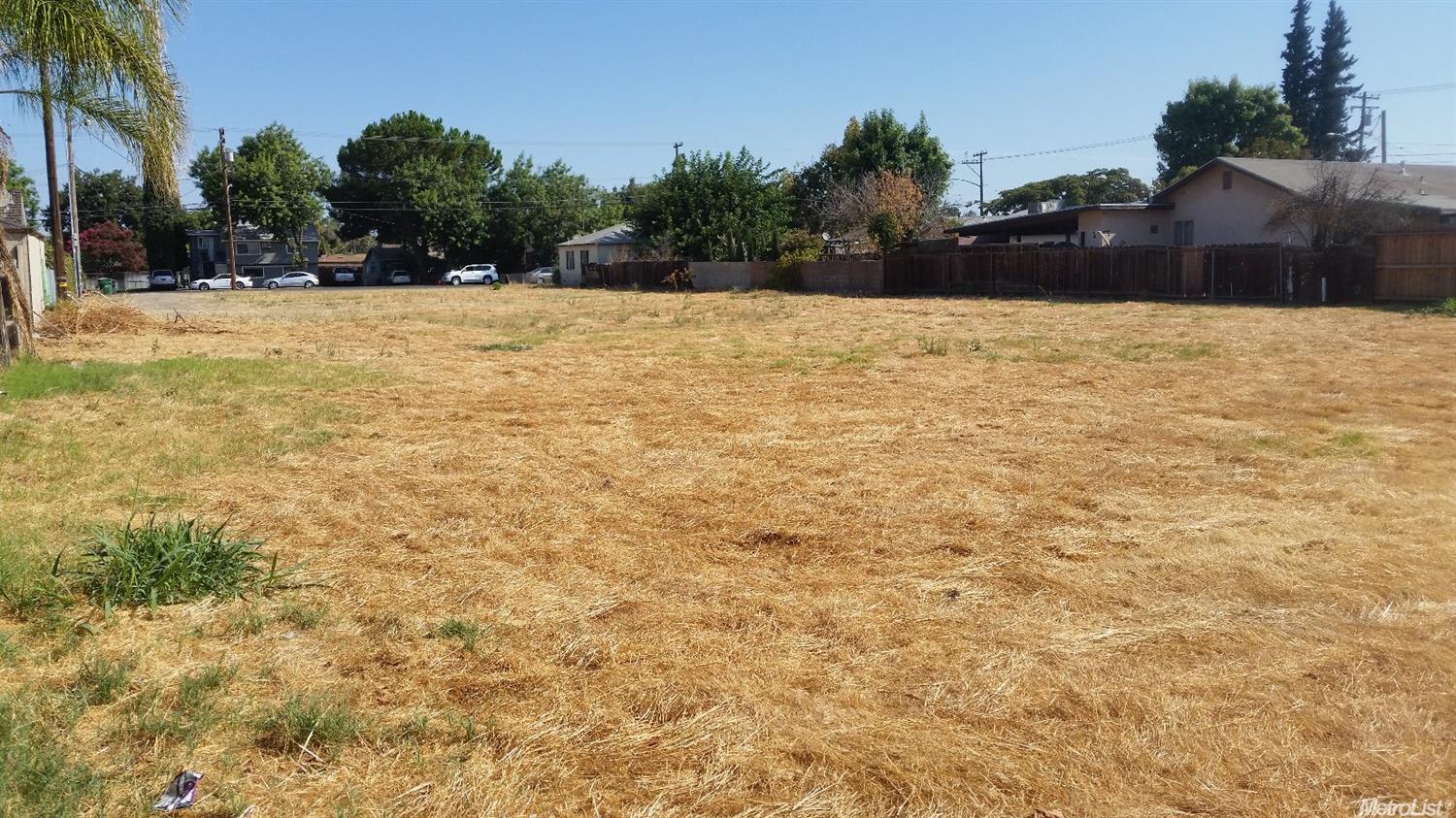 416 E Coolidge Ave, Modesto, CA 95350 photo 5