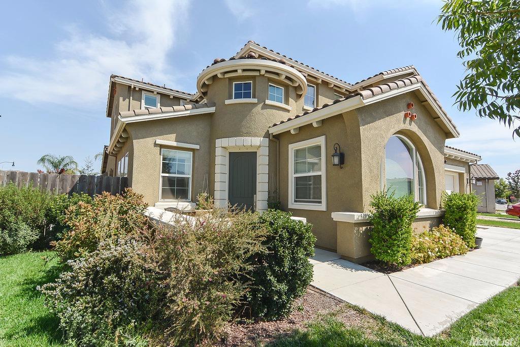 2534 Edgebrook Ln, Manteca, CA 95336 photo 2