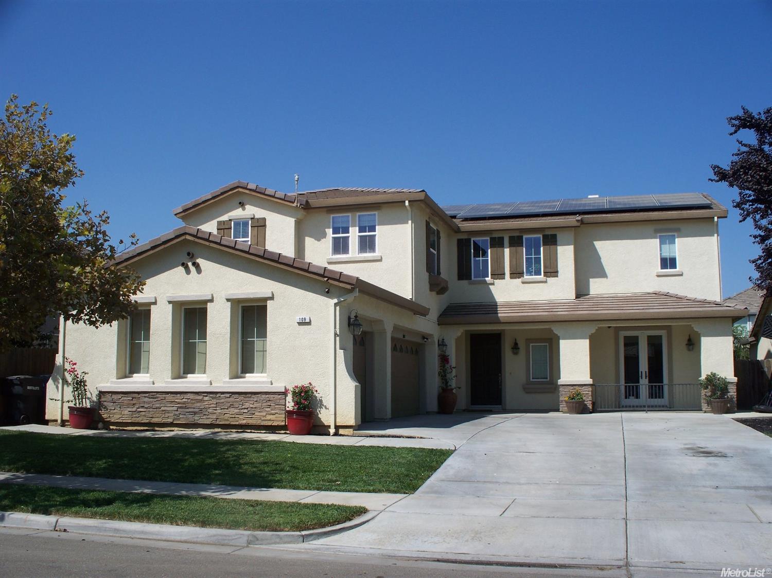 109 Paint Way, Patterson, CA 95363 photo 1