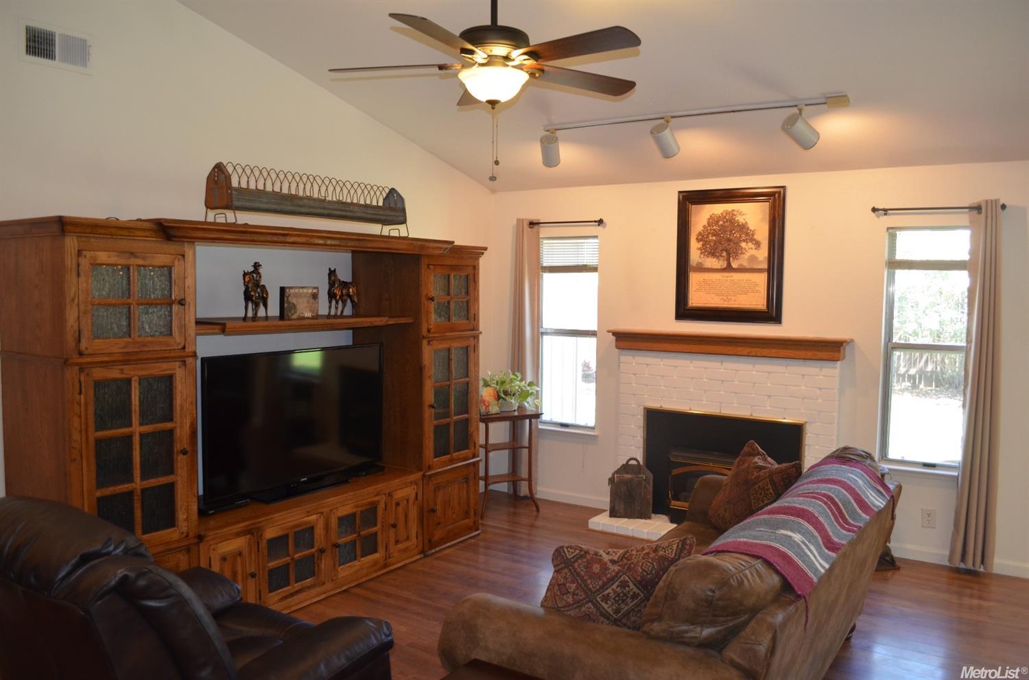 5407 Elm Ct, Loomis, CA 95650 photo 4