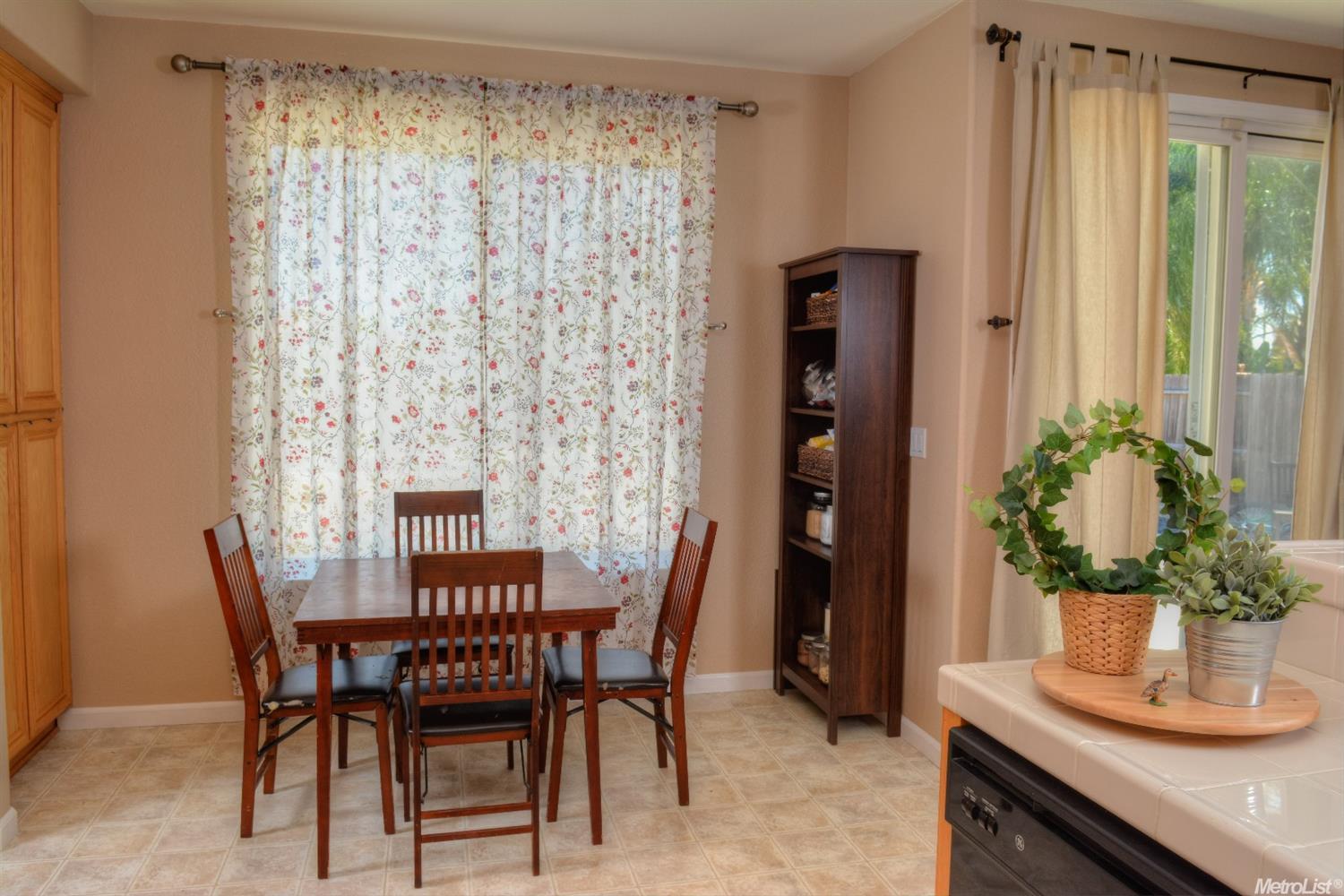 4520 Glenbrook Dr, Tracy, CA 95377 photo 8