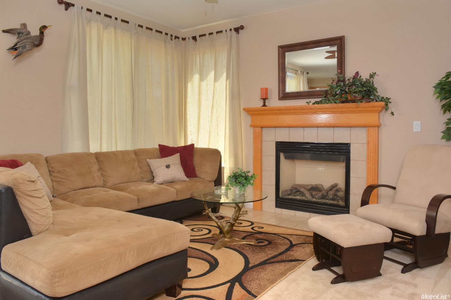 4520 Glenbrook Dr, Tracy, CA 95377 photo 2