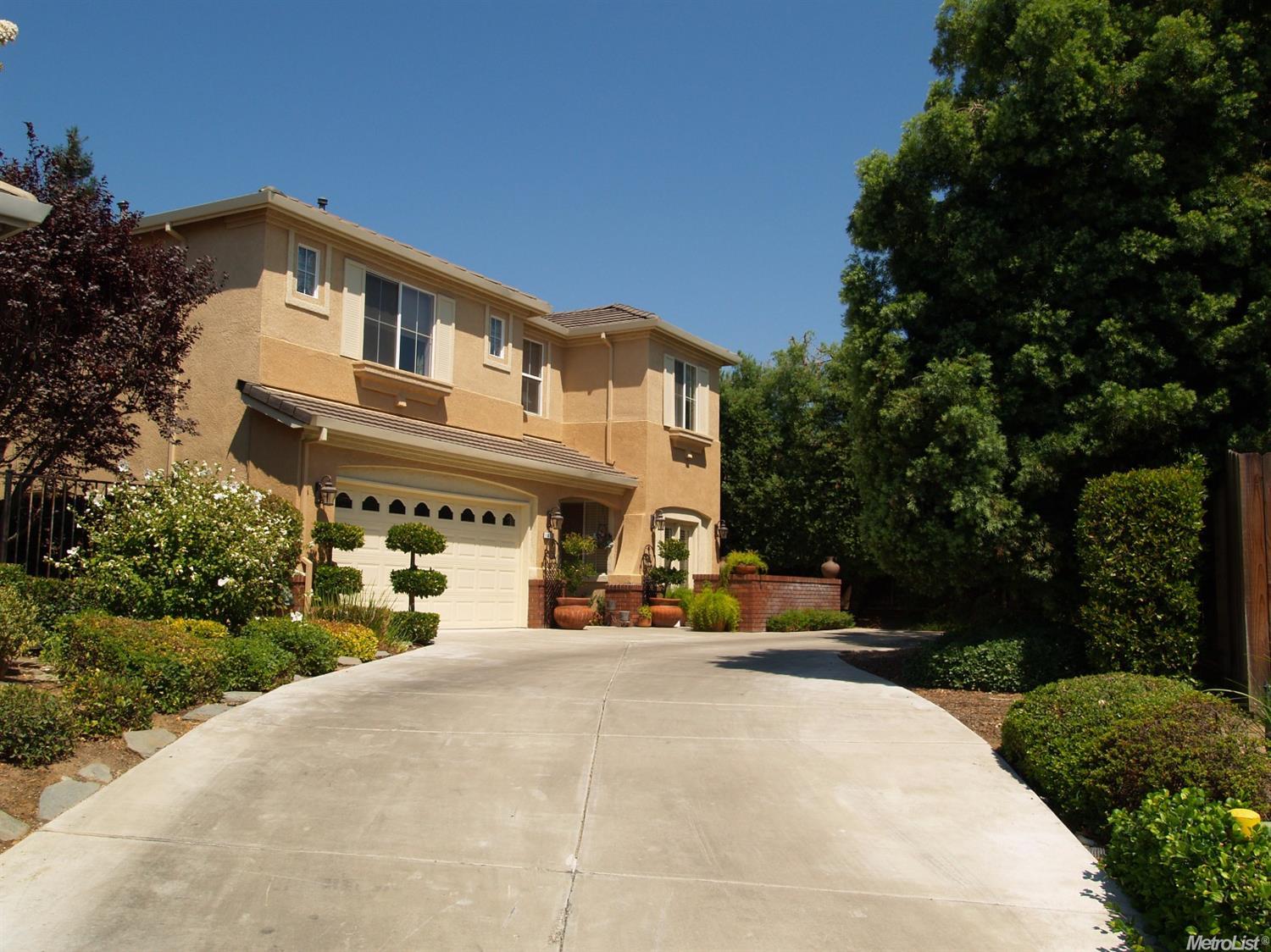417 The Cv, Modesto, CA 95355 photo 1