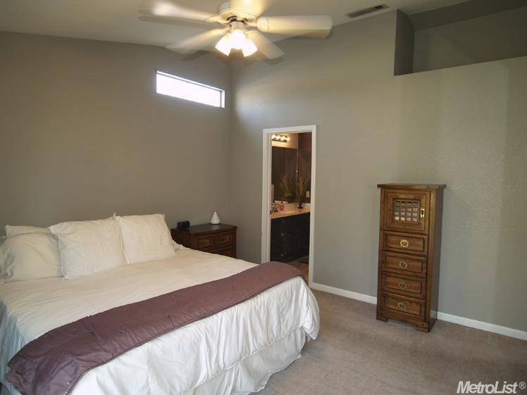 749 Danielle St, Escalon, CA 95320 photo 14