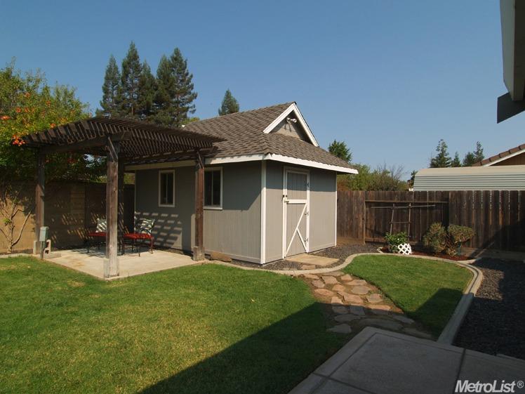 749 Danielle St, Escalon, CA 95320 photo 18