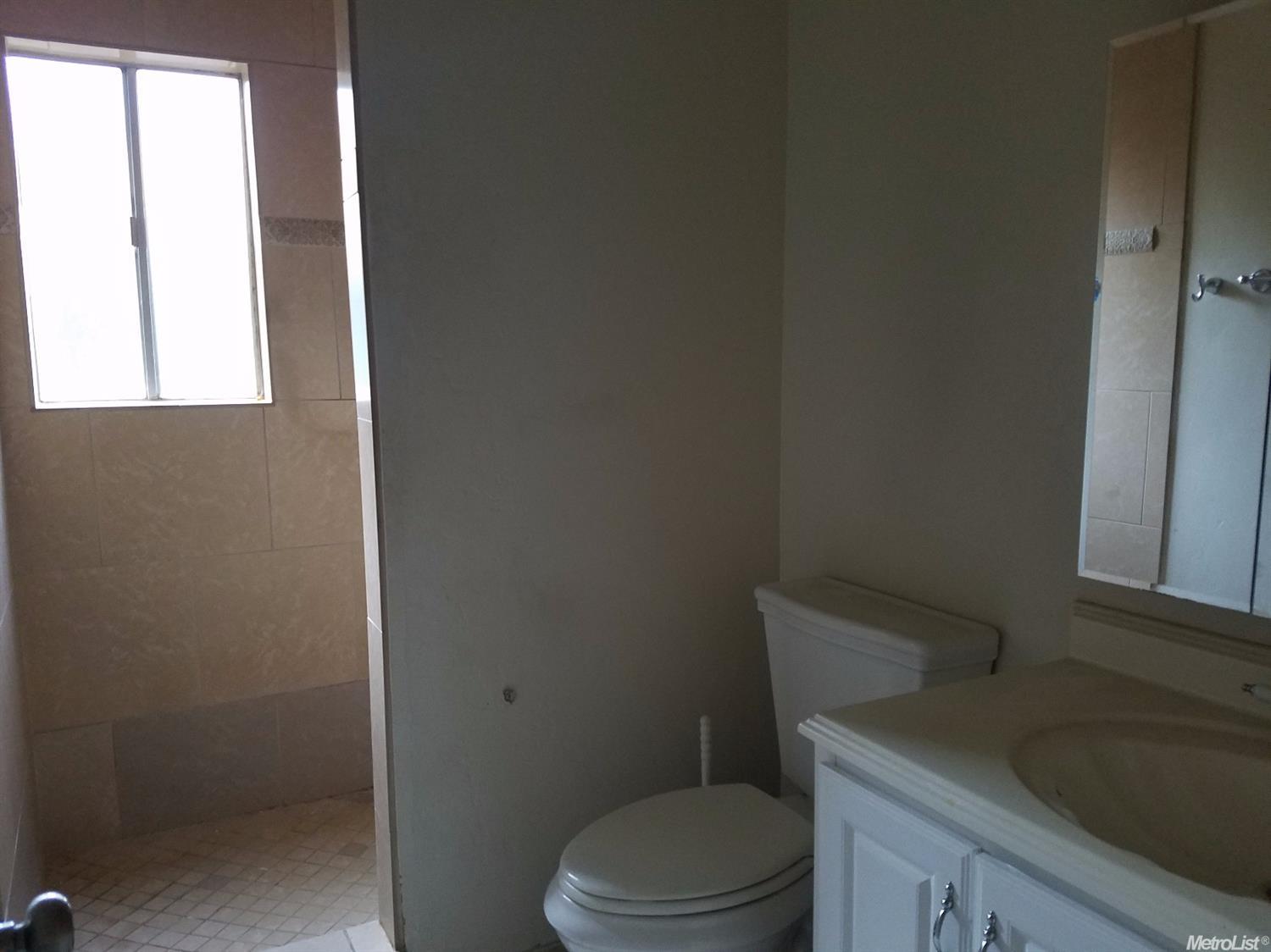 4113 Blue Bird Dr, Modesto, CA 95356 photo 5