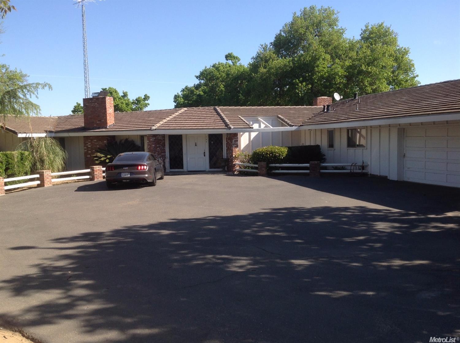 760 Charles Rd, Hughson, CA 95326 photo 1