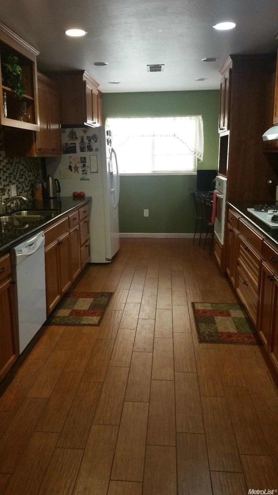 1434 Madison Ave, Tracy, CA 95376 photo 2