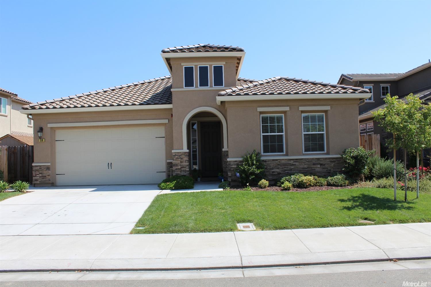 518 Pecan Dr, Ripon, CA 95366 photo 1