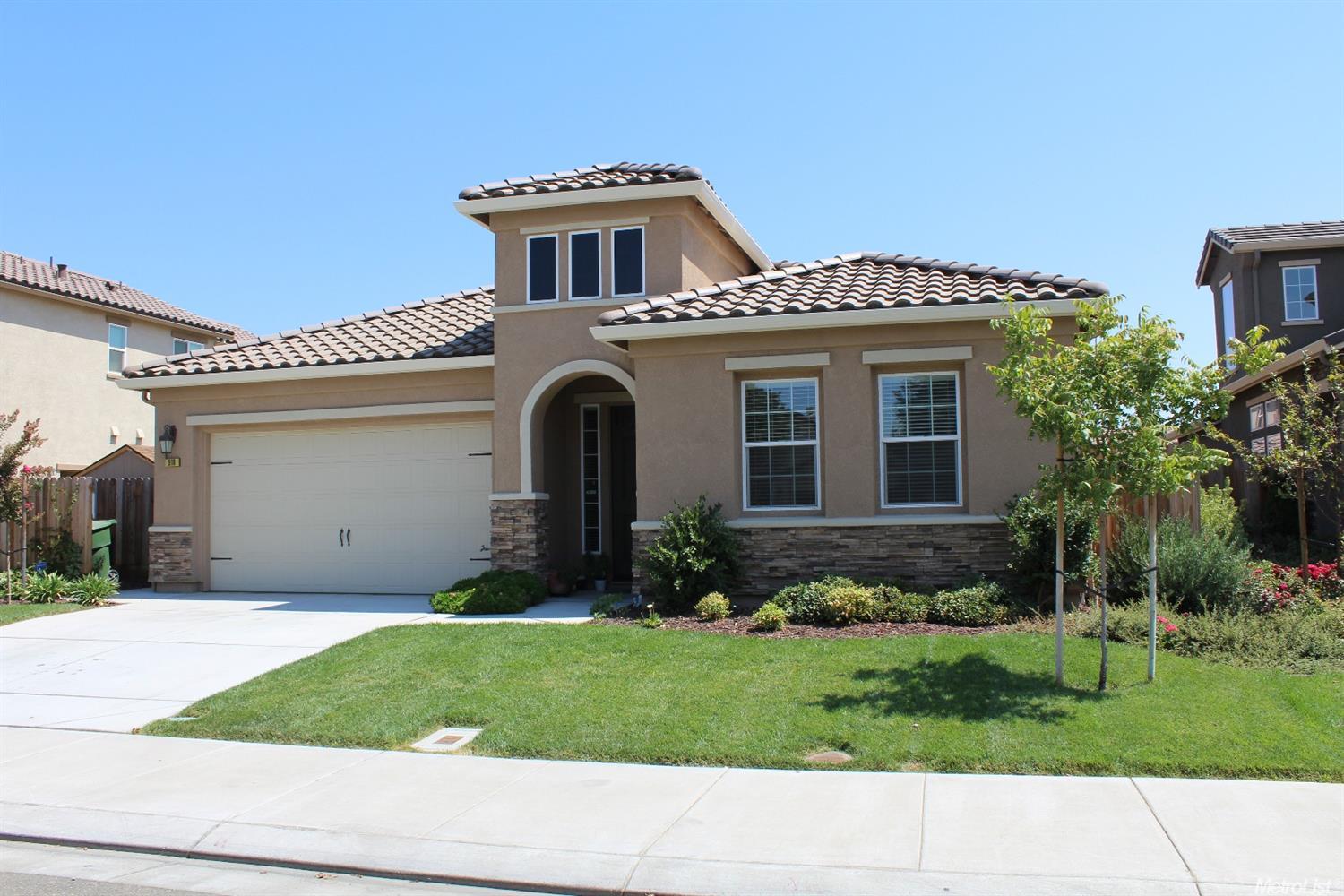 518 Pecan Dr, Ripon, CA 95366 photo 2