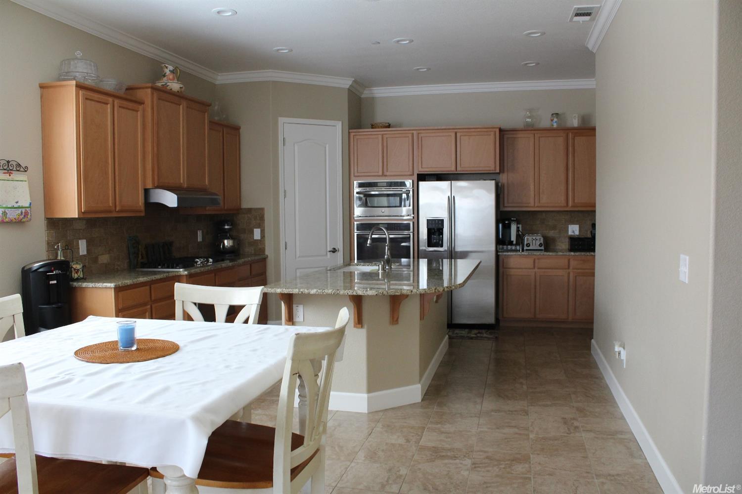 518 Pecan Dr, Ripon, CA 95366 photo 5