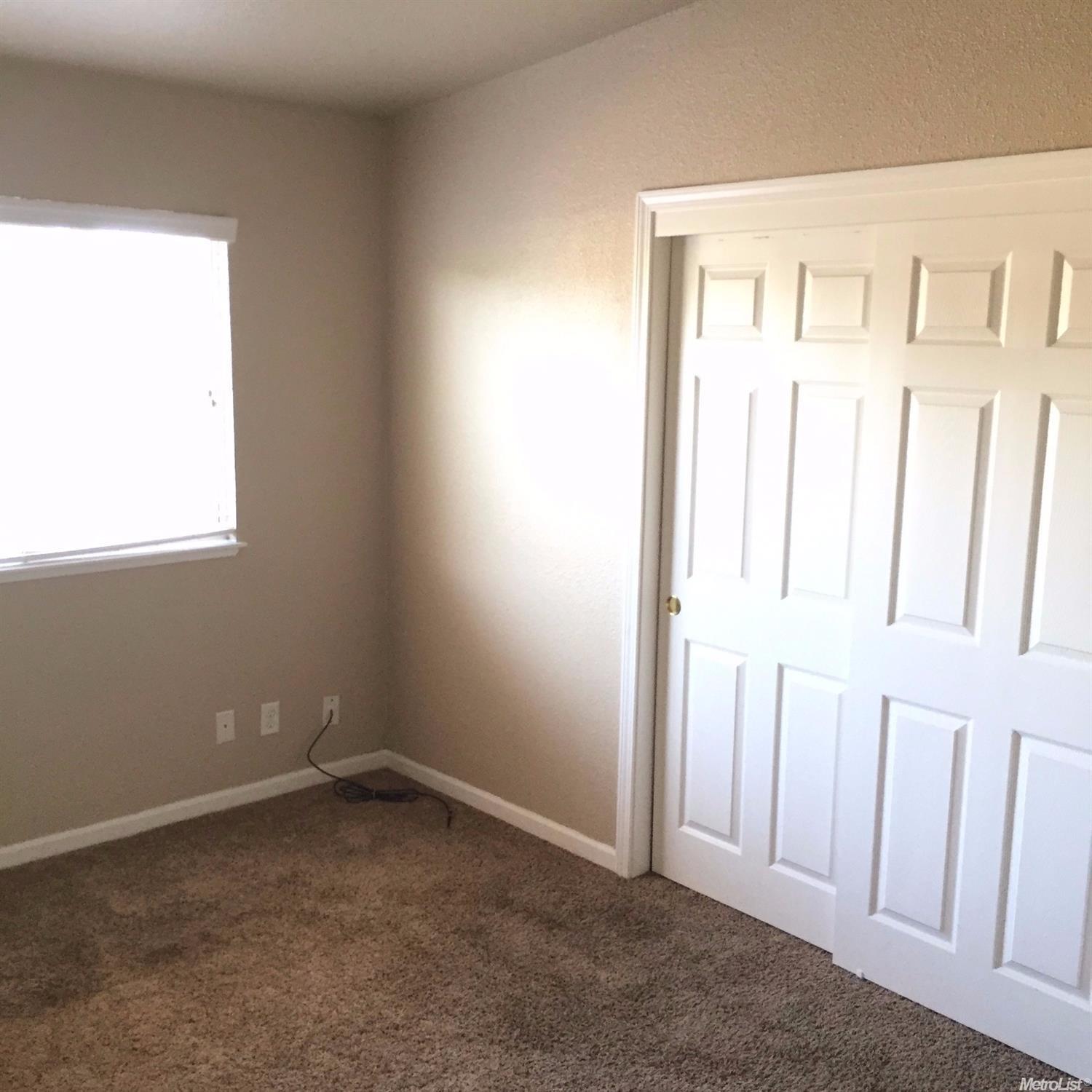 11 Lowe St, Lodi, CA 95240 photo 9