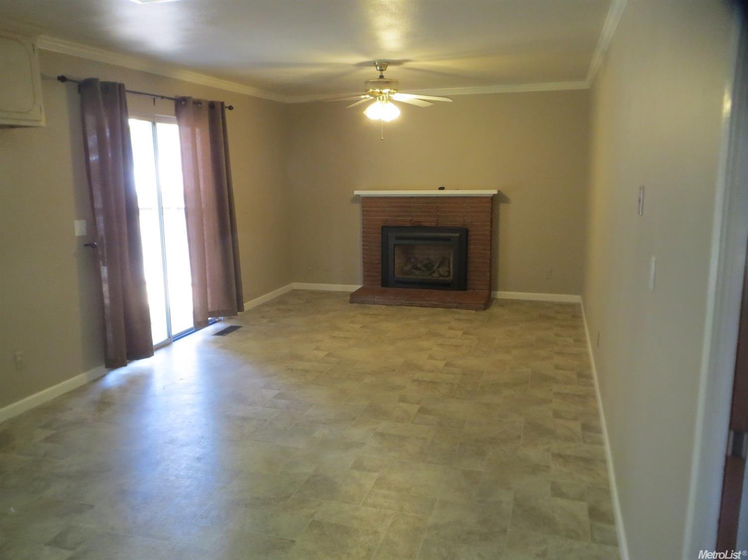 2045 Xavier Ave, Turlock, CA 95382 photo 5