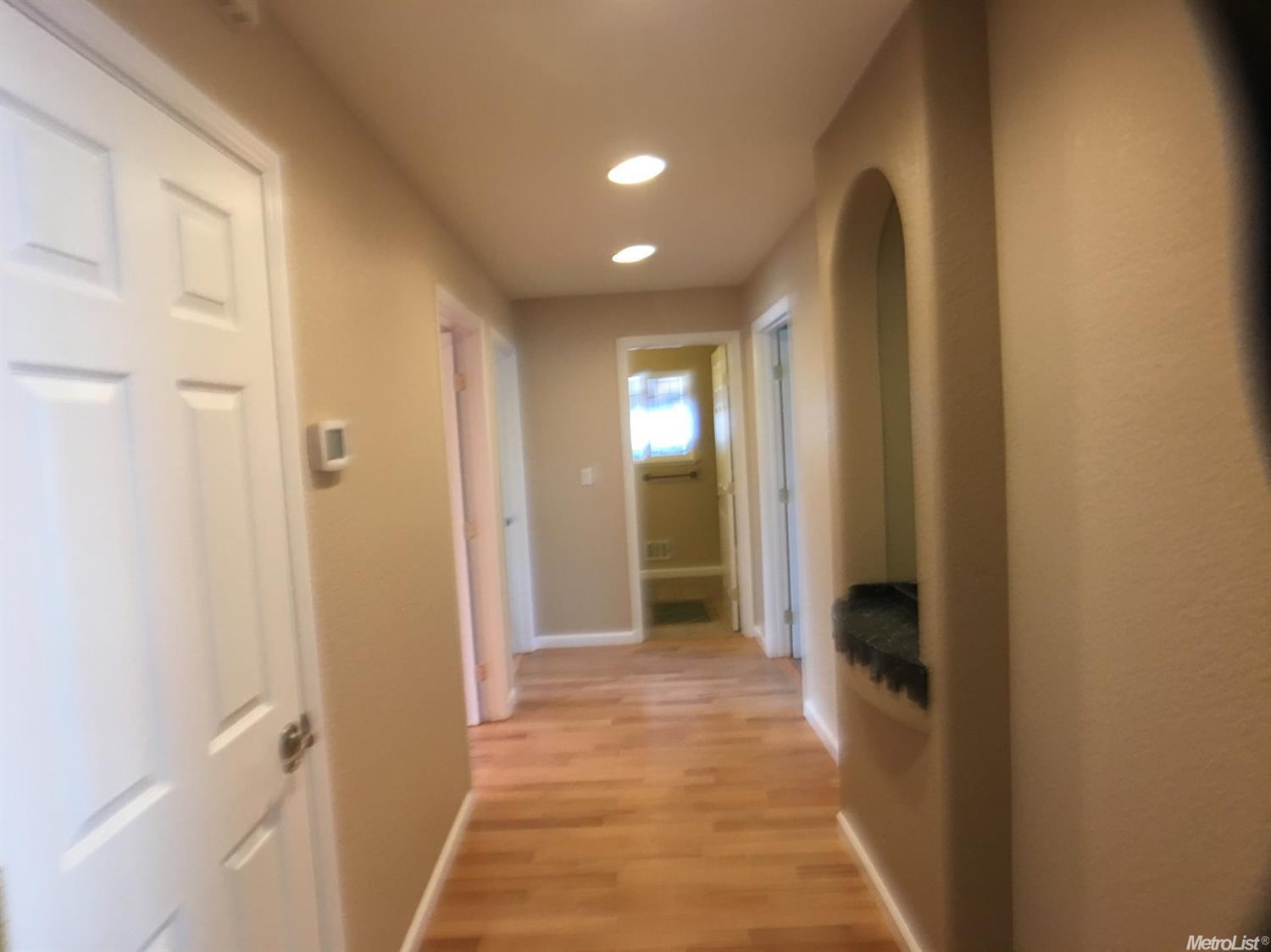 409 Patrick Ln, Modesto, CA 95350 photo 9