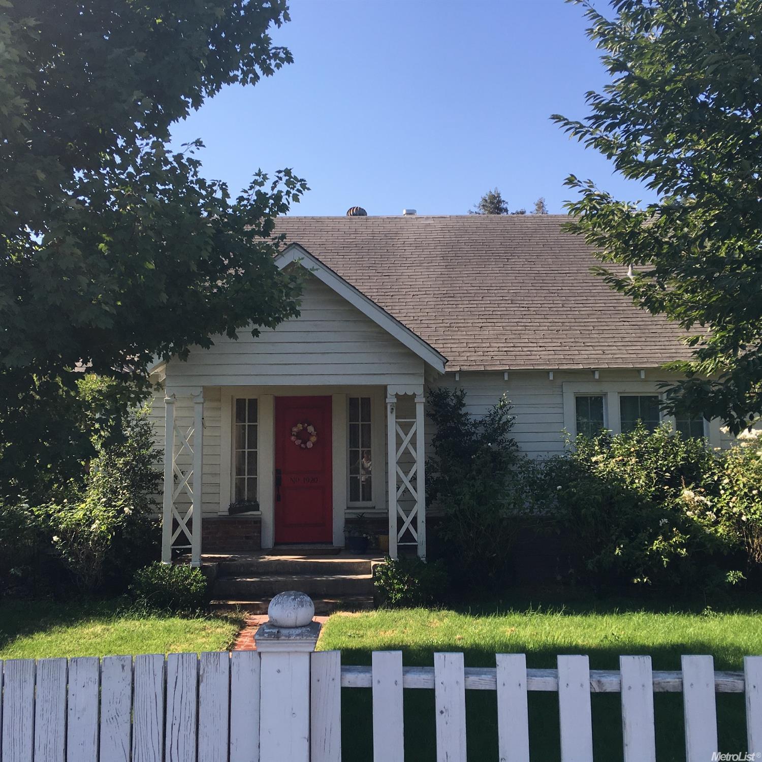 1920 E Hawkeye Ave, Turlock, CA 95380 photo 2
